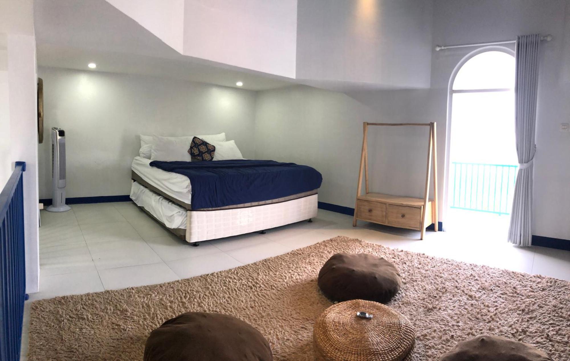 Villa Blue Door, Puncak Pondok Cipaseban Экстерьер фото